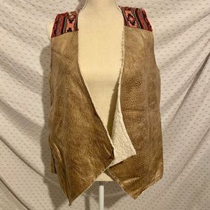 Western/Native vest🤎